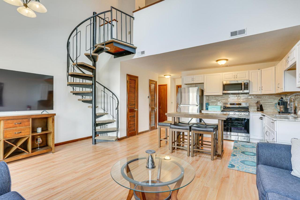 Vernon Township Condo With Balcony Near Ski Lifts! 外观 照片